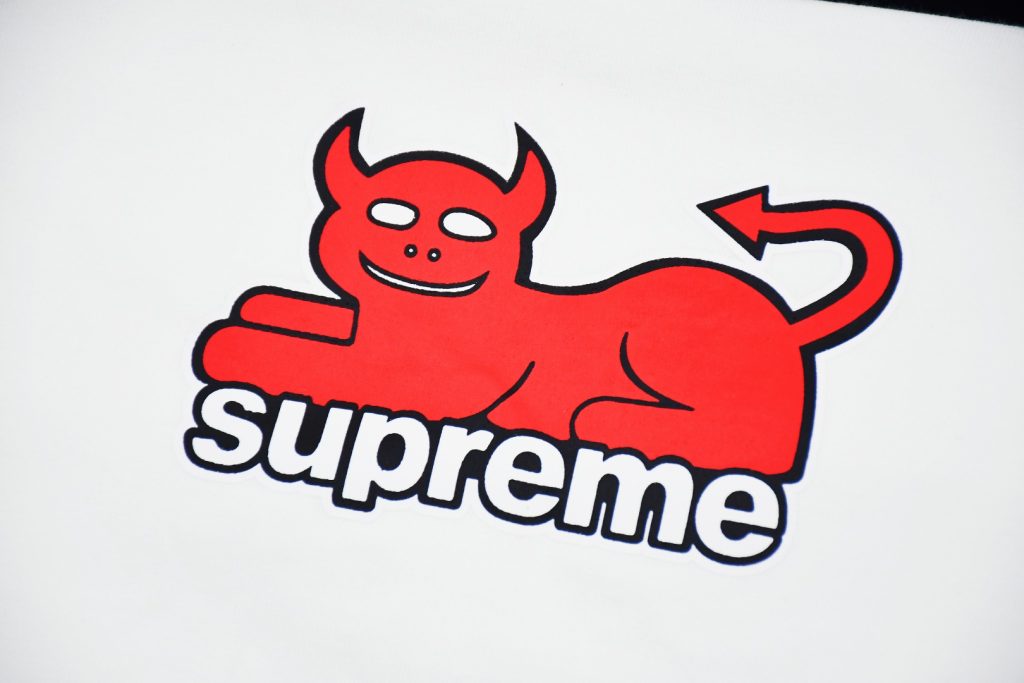 SUPREME スュプリーム ロゴTシャツ 本革 通勤 通学 全2色 - 画像 5