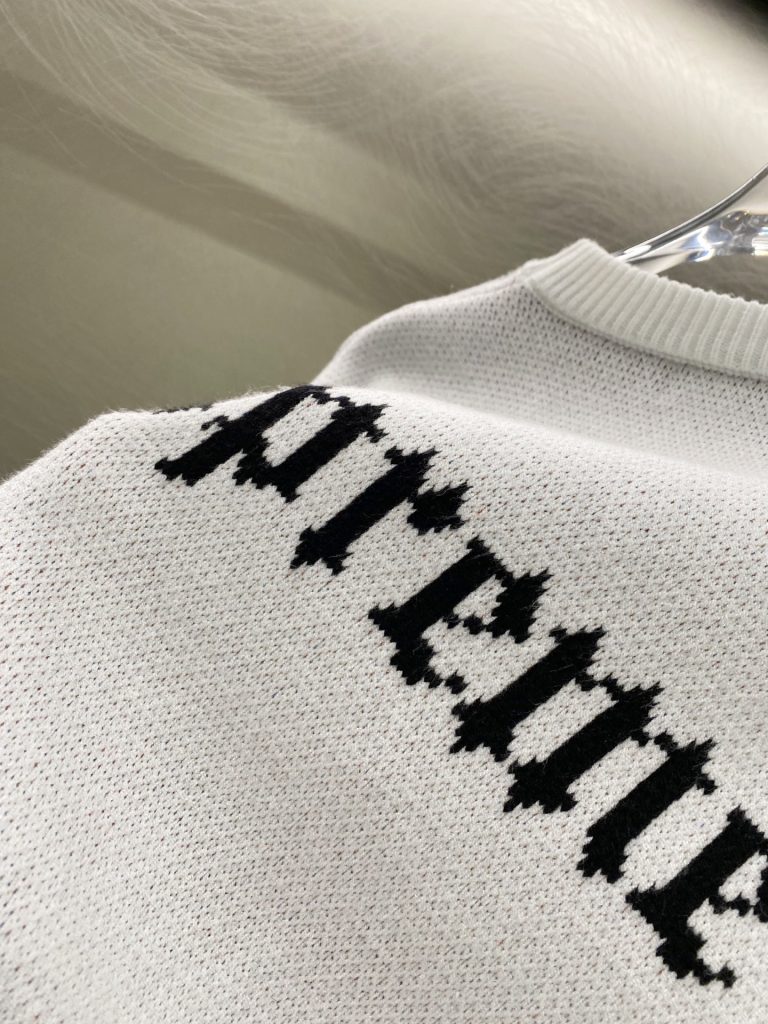 SUPREME スュプリーム ニットセーター Snow White デザイン ロゴ ブランド コラボ 35〜60字制限内に収まるように調整。 - 画像 6