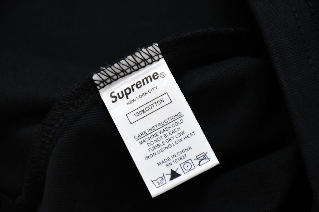 SUPREME スュプリーム フットボールTシャツ 本革 99 100%コットン 全2色 - 画像 2