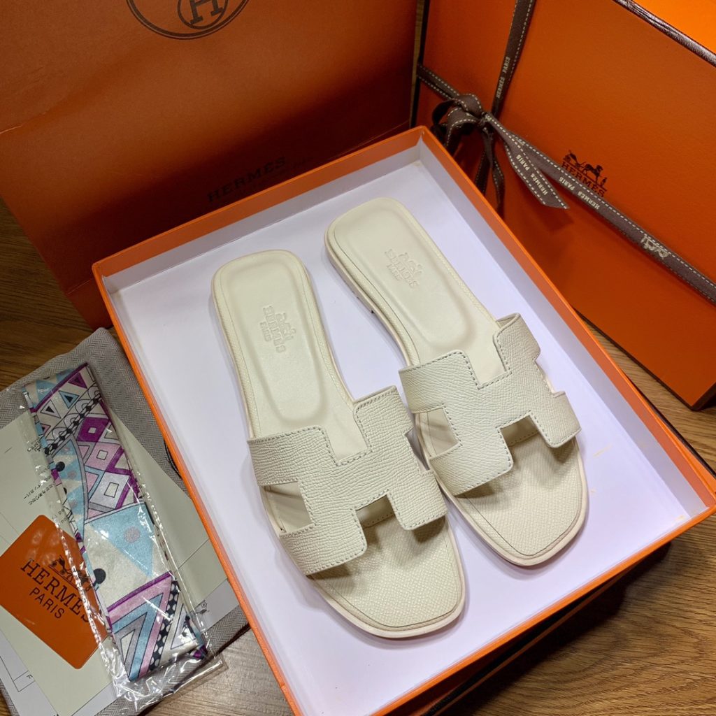 エルメス定番　HERMES　エプソン　オラン サンダル　サイズ35-41　レディースサンダル　スリッパ　室内/外履きOK　13色 - 画像 6