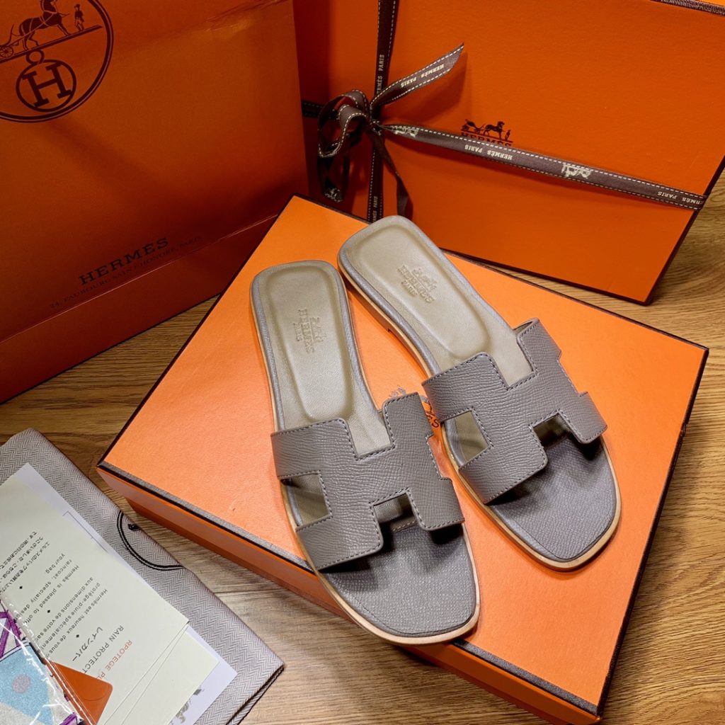 エルメス定番　HERMES　エプソン　オラン サンダル　サイズ35-41　レディースサンダル　スリッパ　室内/外履きOK　13色 - 画像 8
