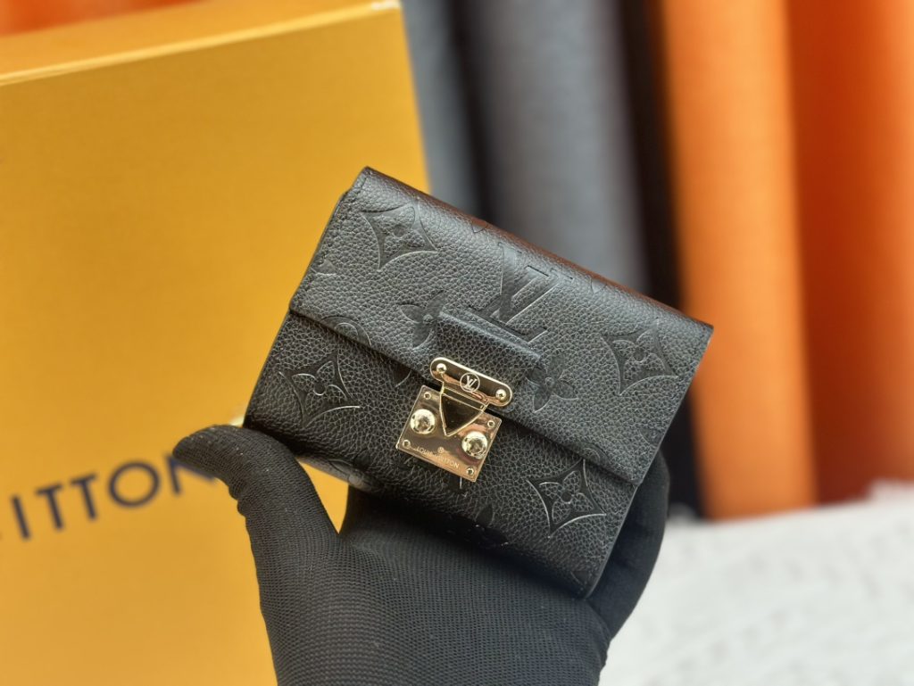 Louis Vuitton　ルイヴィトン　ポルトフォイユ メティス　コンパクト　財布　ショット財布　レディース　3色 - 画像 4