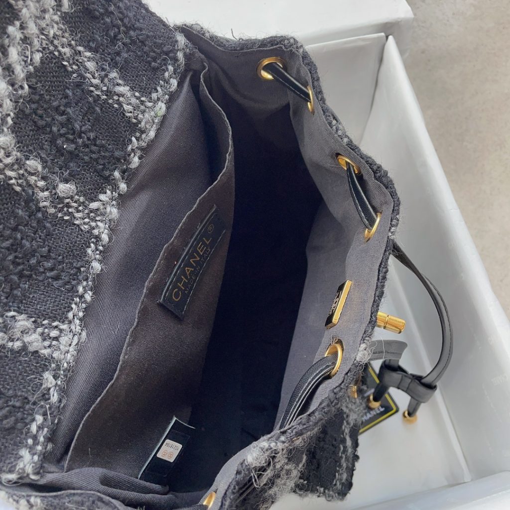 もこもこ愛らしい CHANELツイードリュック シャネル レディースバッグ バックパック ブラック ピンク 2色 - 画像 8