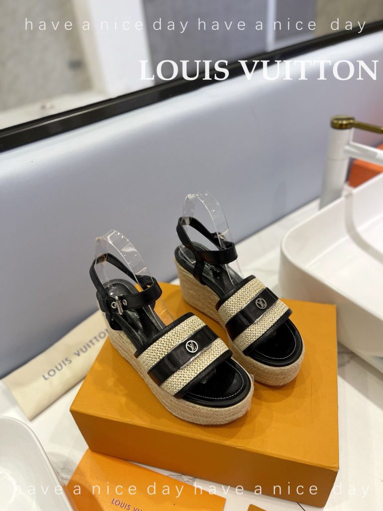 LouisVuitton　ルイヴィトン　レディース　ウェッジソールサンダル　　厚底サンダル　スリッパ　モノグラム　無地　5色 - 画像 7