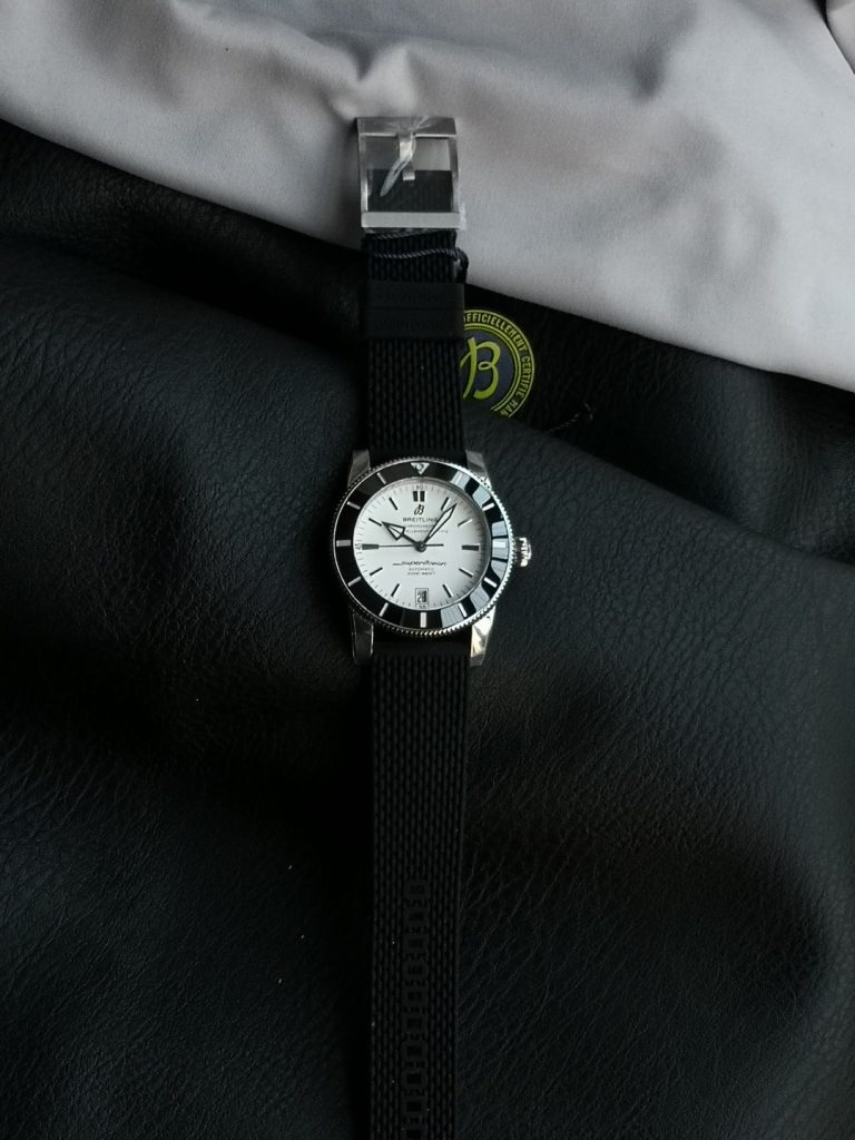 BREITLING ブライトリング スーパーオーシャン 腕時計 メンズ 自動巻き 機械式 2…|長く使うなら確認したいブランド小物を写真で…