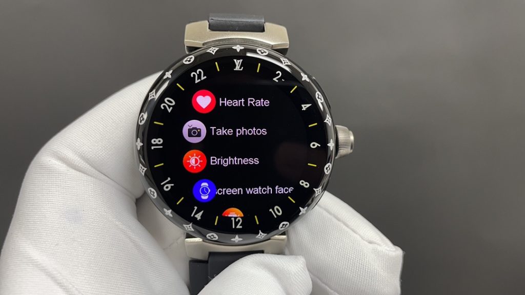 LV ルイ・ヴィトン スマートウォッチ メンズ 1.2インチAMOLED 360度無死角 全1色 - 画像 4