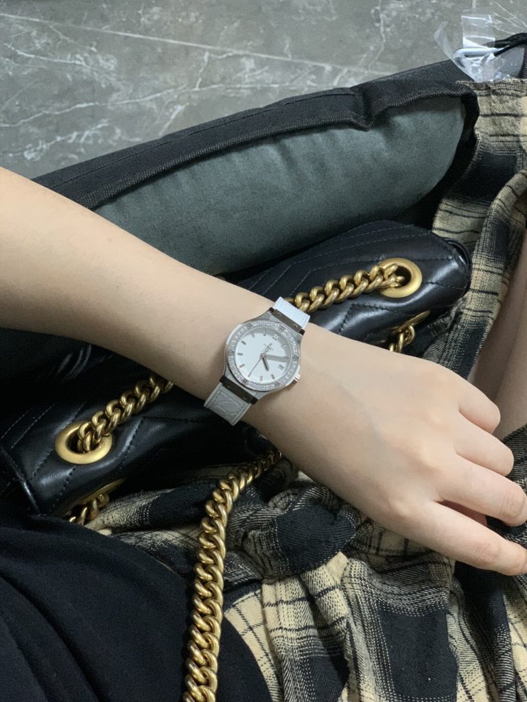 HUBLOT ハブロット 腕時計 レディース シースルーベルト 高級感 シルバー ブラック - 画像 7