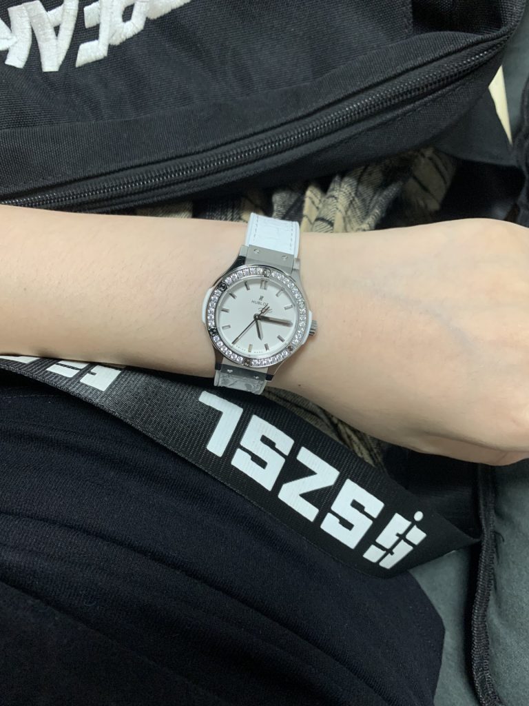 HUBLOT ハブロット 腕時計 レディース シースルーベルト 高級感 シルバー ブラック - 画像 8