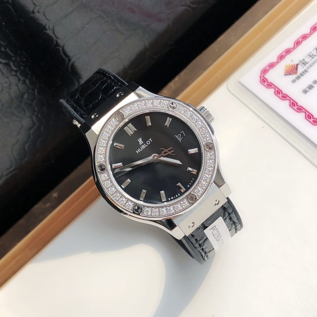 HUBLOT ハブロット 腕時計 メンズ ダイヤモンド クラシック ブラック - 画像 3