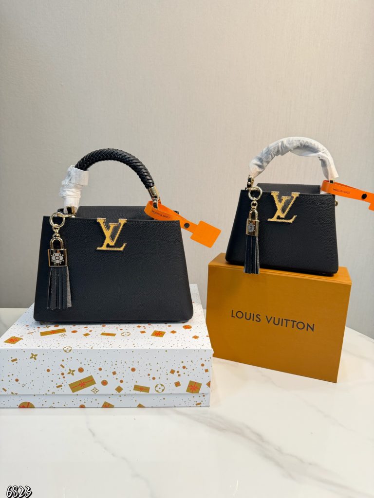 Louis Vuitton カプシーヌ MINI/BB　ルイヴィトン CAPUCINES MINI/BB　レザー　ショルダーバッグ　ハンドバッグ　レディースバッグ　6色 - 画像 7