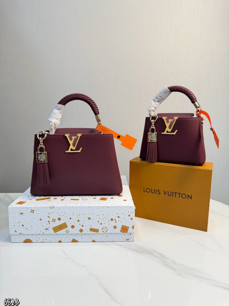 Louis Vuitton カプシーヌ MINI/BB　ルイヴィトン CAPUCINES MINI/BB　レザー　ショルダーバッグ　ハンドバッグ　レディースバッグ　6色 - 画像 5