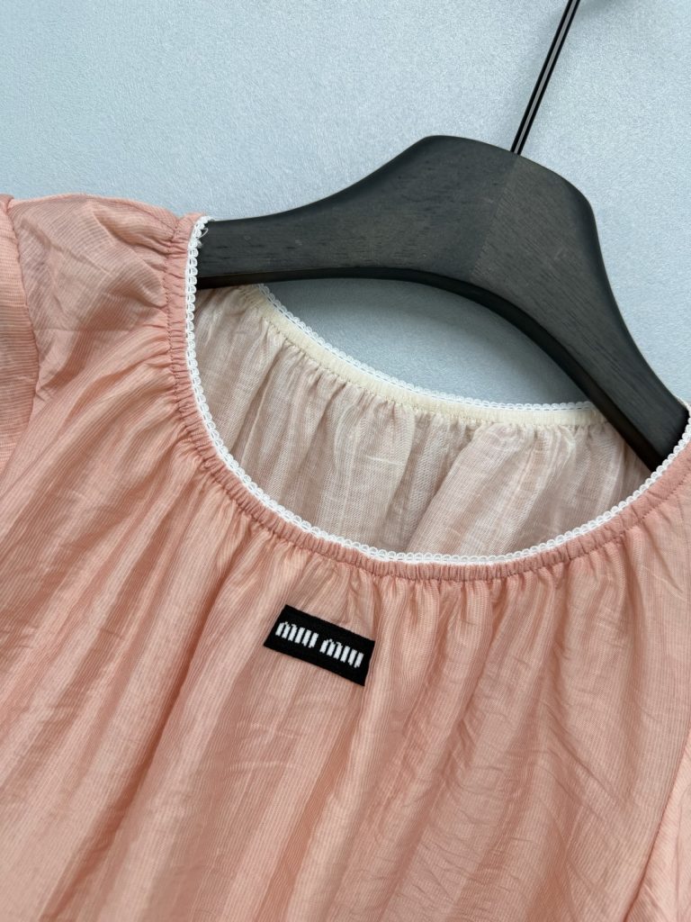 MIU MIU ミュウミュウ レースリブ ショートトップス レディース ミルキーピンク ミニ丈 プルオーバー - 画像 3