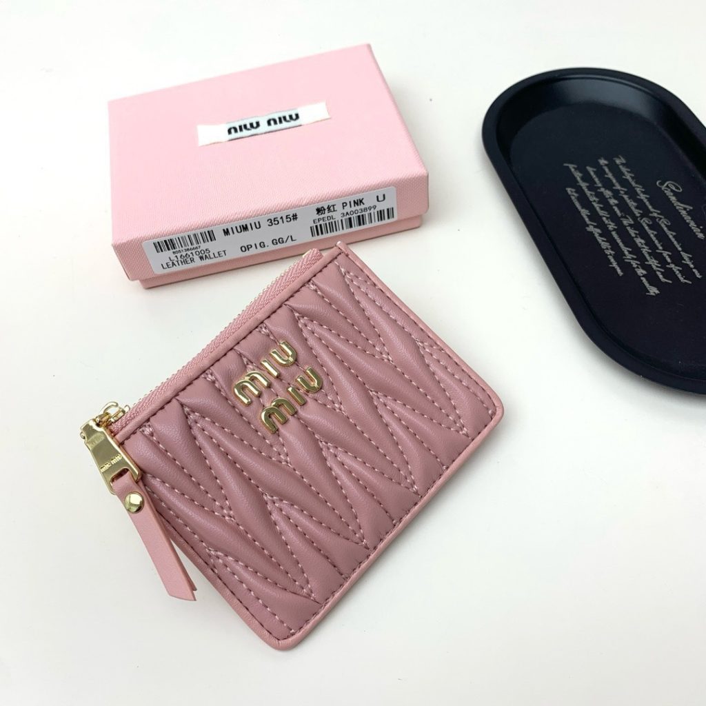 Miu Miu ミウミウ キーポーチ ミニ財布 ミニウォレット ピンク - 画像 2
