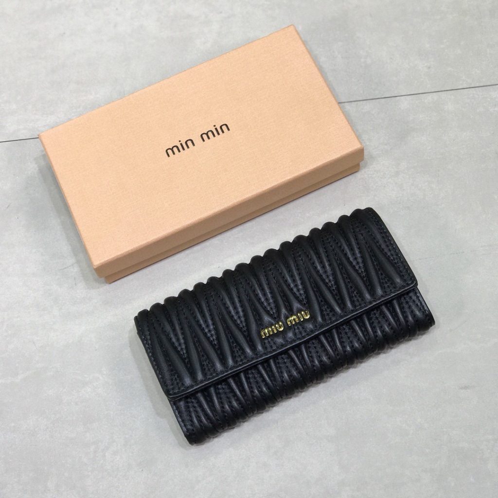 MIU MIU ミュウミュウ ロングウォレット マリネロ ブラック - 画像 2