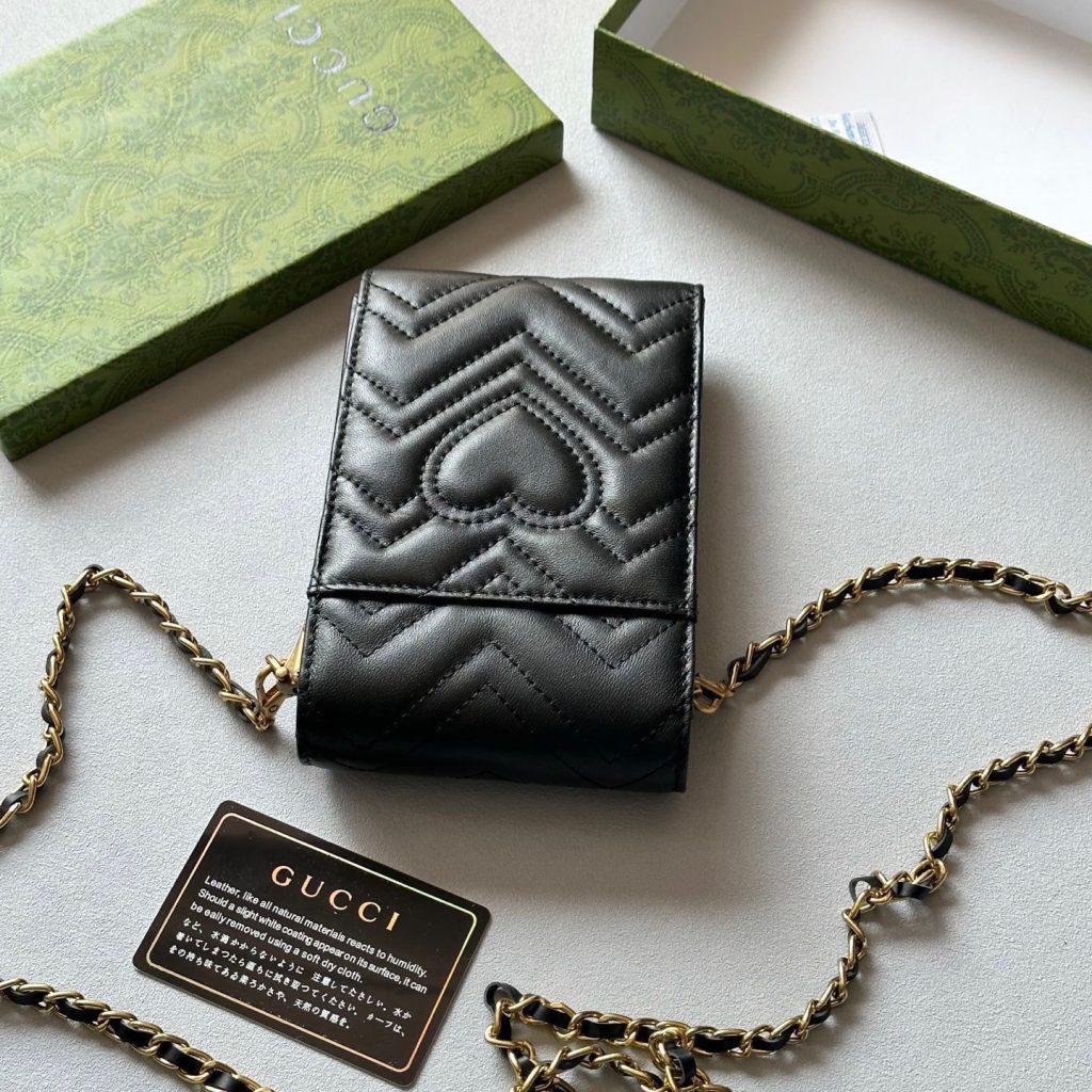 GUCCI グッチ モバイルポーチ ラウンドトップ チェーン付き ブラック - 画像 8