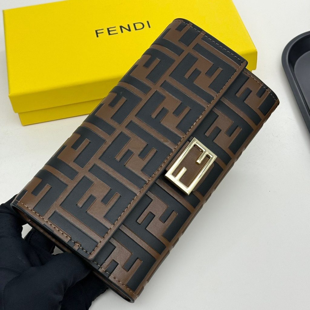 FENDI 長財布 コピー ファイナル ロゴ柄 ファスナー開閉 黒ブラウン - 画像 3
