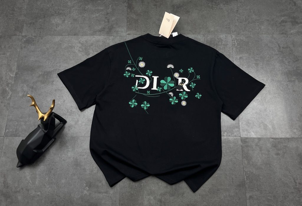 Dior Tシャツ コピー 四葉草刺繍 ディオール ブランドTシャツ ロゴ メンズ レディース 黒 - 画像 3