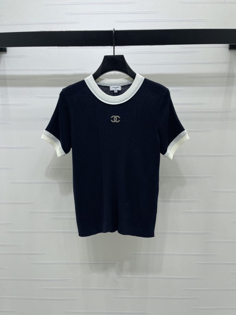CHANEL コピー ニットTシャツ ロゴ入り 丸首 半袖 ネイビー/ホワイト 3色展開
