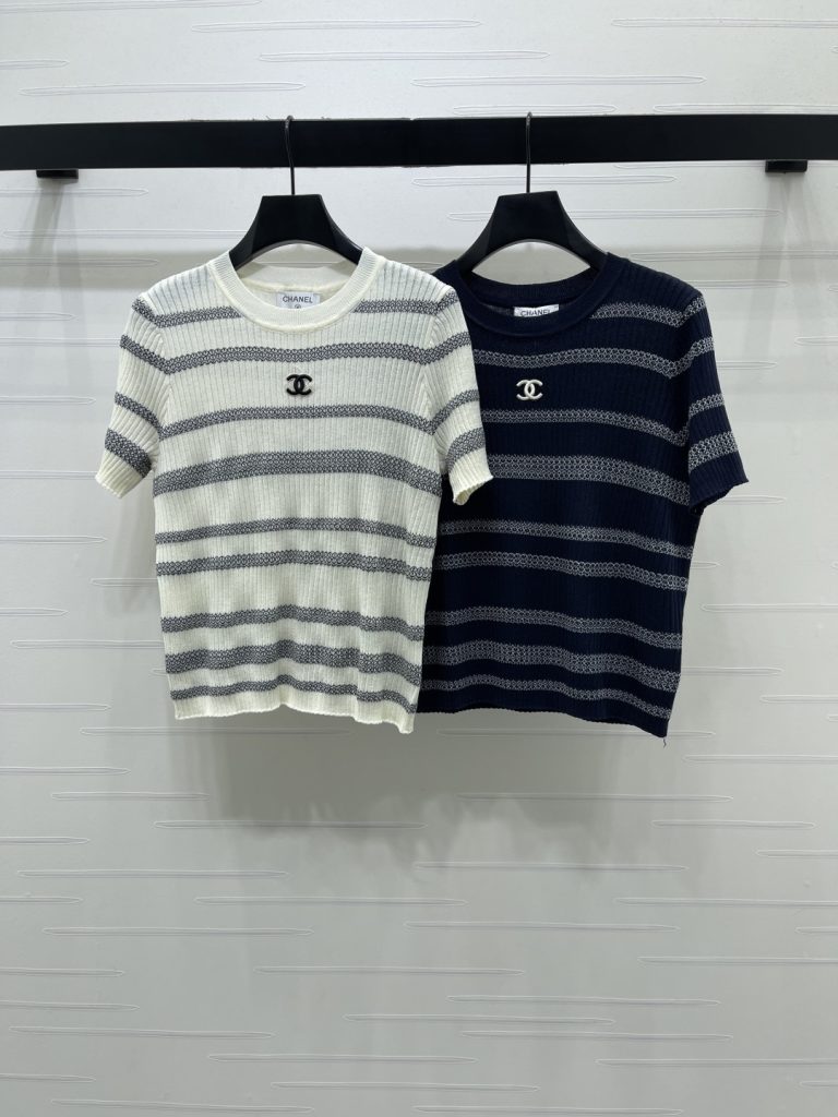 CHANEL コピー ニット Tシャツ 条纹 ロゴ レディース 白 黒 3色展開