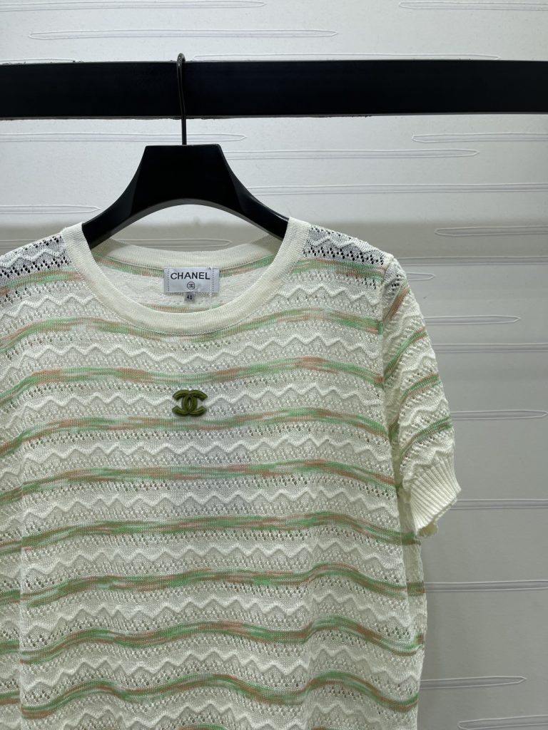 CHANEL ニット Tシャツ コピー ロゴ入り ポンチック レディース シャツ 細め丈 グリーン ホワイト - 画像 2