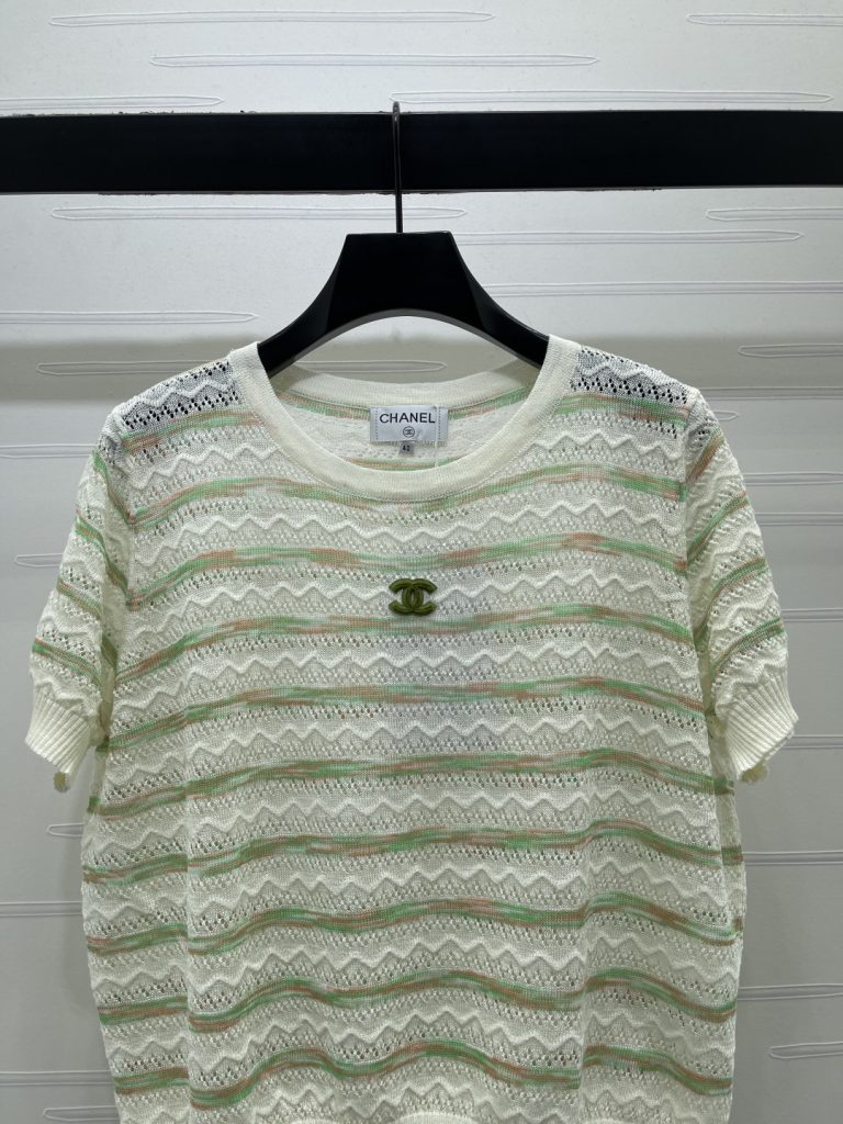 CHANEL ニット Tシャツ コピー ロゴ入り ポンチック レディース シャツ 細め丈 グリーン ホワイト - 画像 4
