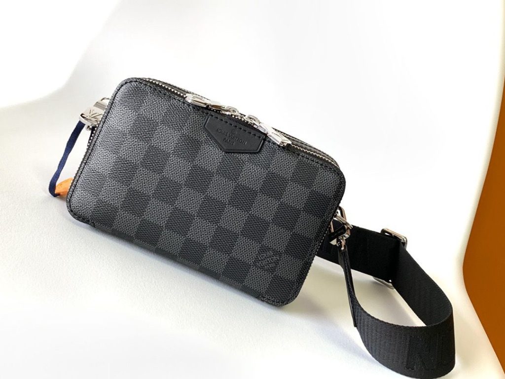 LOUIS VUITTON　ルイヴィトン　アルファ ウエアラブル ウォレット　メンズ　モノグラム　ダミエ　ショルダーバッグ　3色 - 画像 3