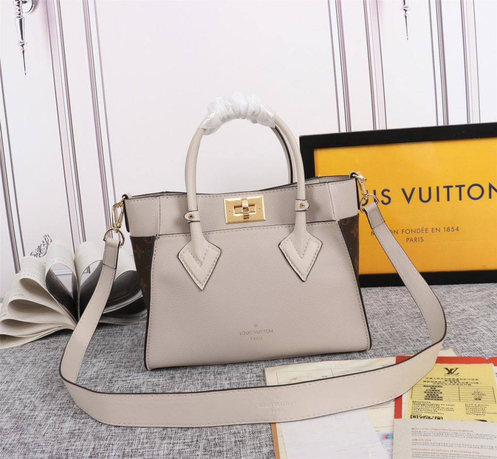 Louis Vuitton ルイヴィトン オンマイサイド PM ON MY SIDE ハイエンド ブラック/グレージュ 2色 ハンドバッグ ショルダーバッグ - 画像 3