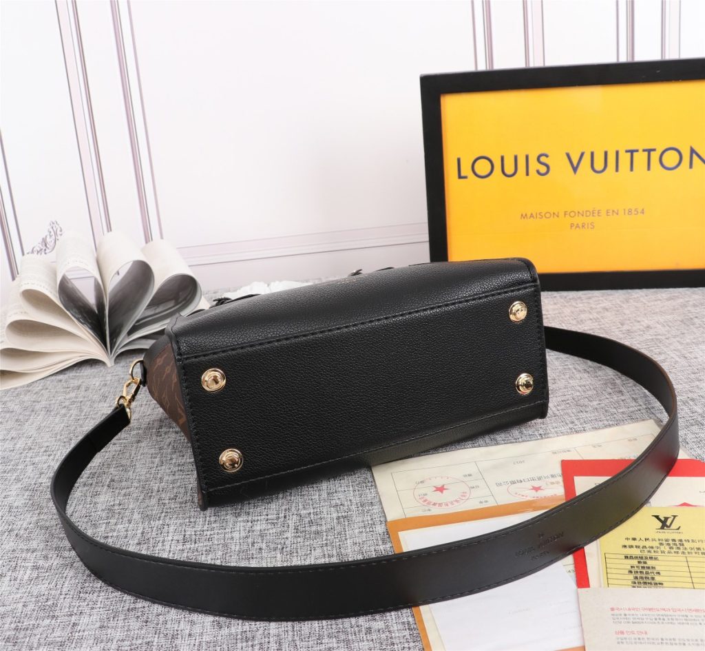 Louis Vuitton ルイヴィトン オンマイサイド PM ON MY SIDE ハイエンド ブラック/グレージュ 2色 ハンドバッグ ショルダーバッグ - 画像 7