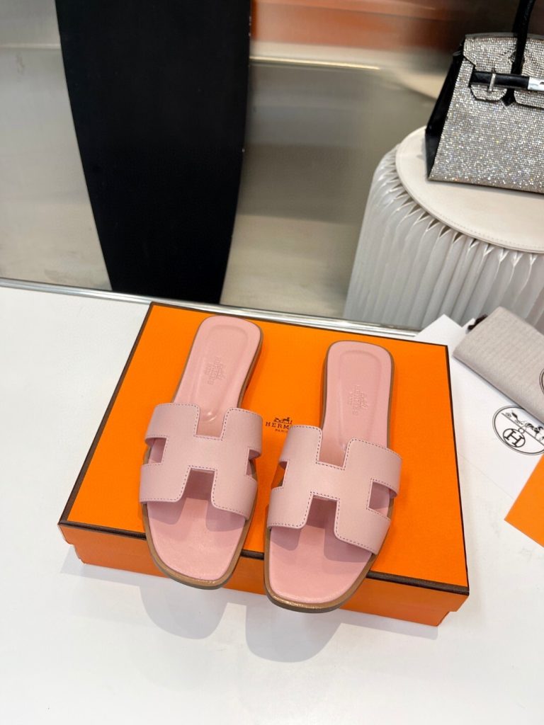 定番✩　エルメス　HERMES　オラン サンダル　ヴォースイフト　レディースサンダル　スリッパ　室内/外履きOK　21色 - 画像 3