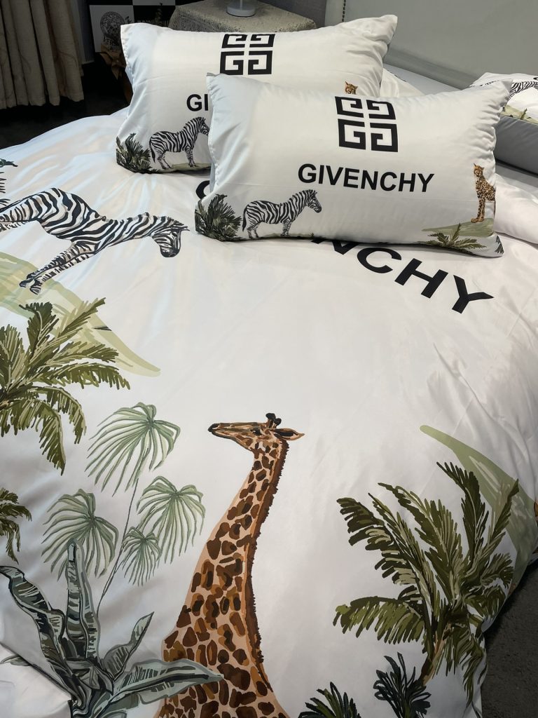 ジバンシィ　掛け布団カバーセット　GIVENCHY布団カバー4点セット　妙趣の絵柄寝具ベッド用品夏　心地よい - 画像 3