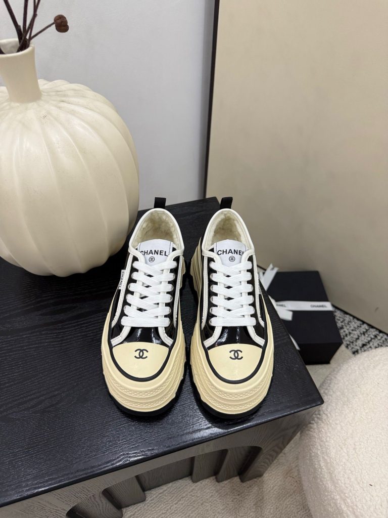 シャネル　CHANEL　厚底スニーカー　レディースカジュアルシューズ　ヴィンテージ　ロゴ入り　選べる6種 - 画像 6