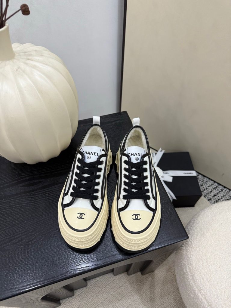 シャネル　CHANEL　厚底スニーカー　レディースカジュアルシューズ　ヴィンテージ　ロゴ入り　選べる6種 - 画像 5