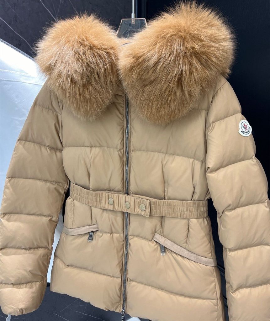 秋冬限定　モンクレール　MONCLER BOED　ダウンジャケット　レディースファー付きコート　ホワイト/ブラック/グリーン/ブラウン　ショットダウンジャケット - 画像 7