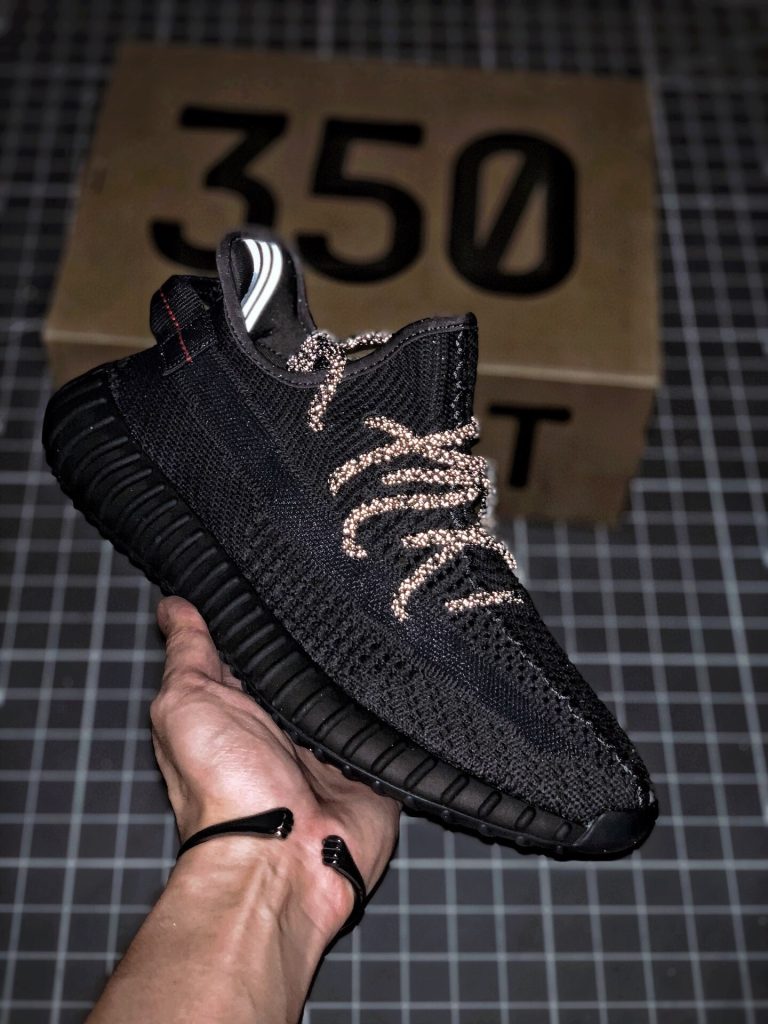 人気　アディダス　イージーブースト 350　adidas YEEZY Boost 350　レディース　メンズ　スニーカー - 画像 8