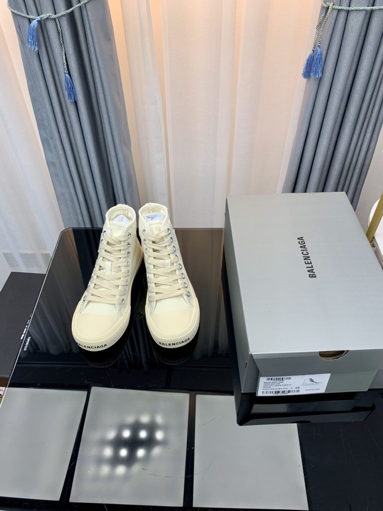 バレンシアガ　ハイカット　Balenciagaスニーカー　ズック靴　男女兼用カジュアルシューズ　ヴィンテージ - 画像 4