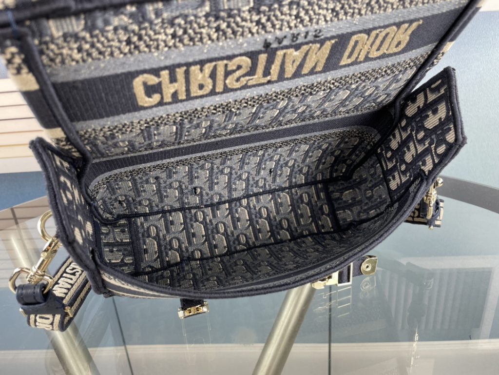 DIOR DIORCAMP バッグ　スモール　ディオール　オブリーク　エンブロイダリー　ショルダーバッグ　刺繍バッグ - 画像 5