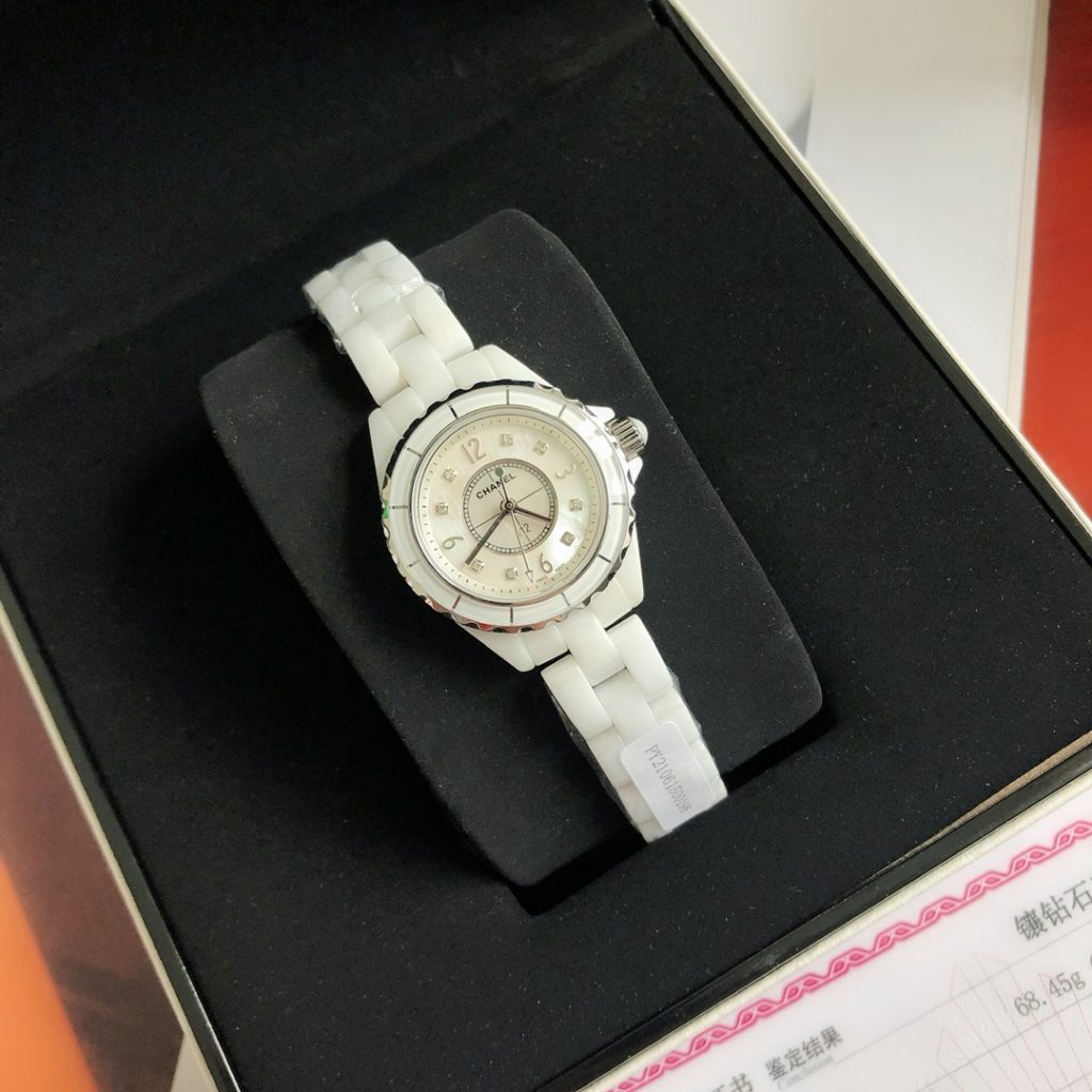 Chanel シャネル【新作登場】568 高品質アイテム✨ 9点画像で詳細確認🛒 人気急上昇🔥 お得なプライス💝 今すぐチェック🎯 - 画像 2