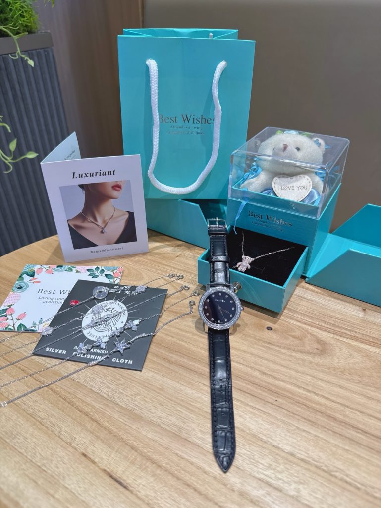 Chanel シャネル【新作登場】572 多機能スタイリッシュデザイン✨ 7点画像で詳細確認🛍️ 高品質アイテム🎯 今すぐチェック💫 お得な価格🔥 - 画像 4