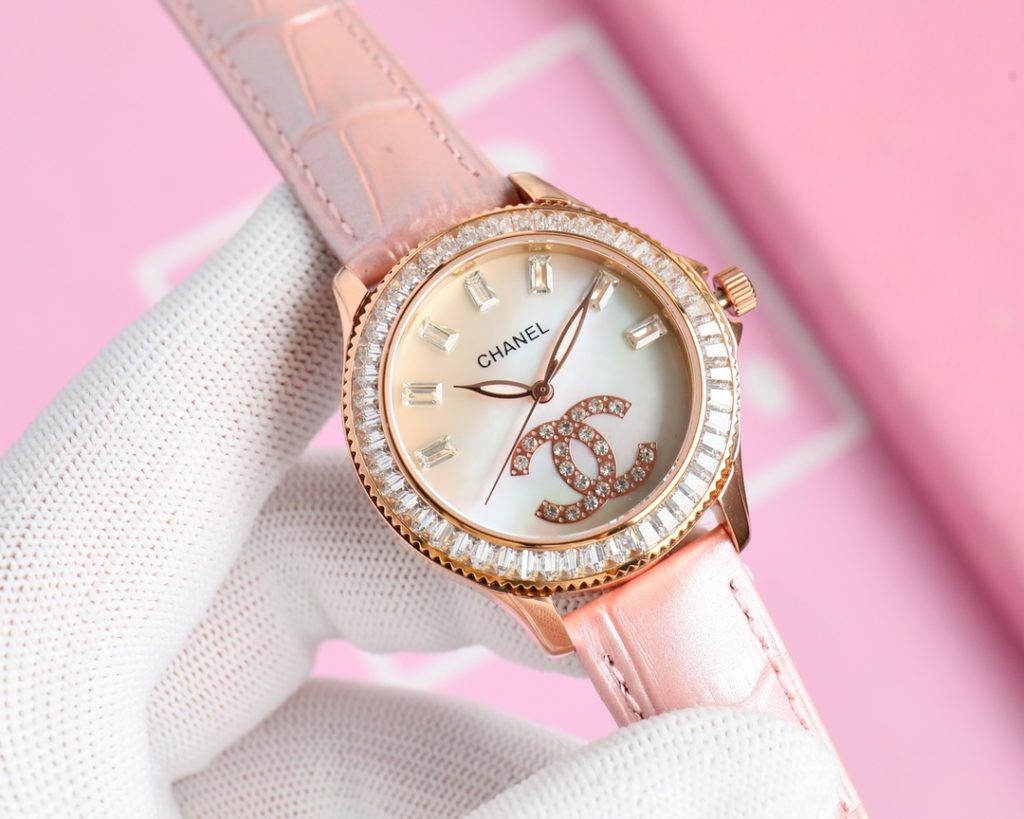 Chanel シャネル✨新作✨CHANEL レディース 自動巻き腕時計🕰️ サファイアガラス&本革ベルト💖 630鋼带650モデル - 画像 2