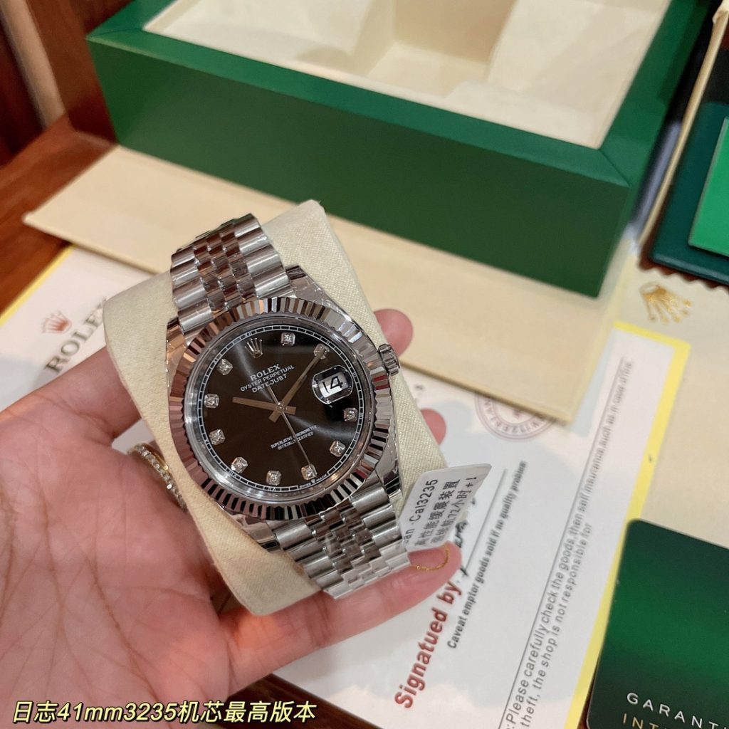 Rolex ロレックス【最高峰レプリカ】ロレックス デイトジャスト 41mm 3235機芯 🔥 904L鋼 ✨ 正品互換 🔧 72時間パワーリserve 💎 永久ブルー夜光 🌟 - 画像 2