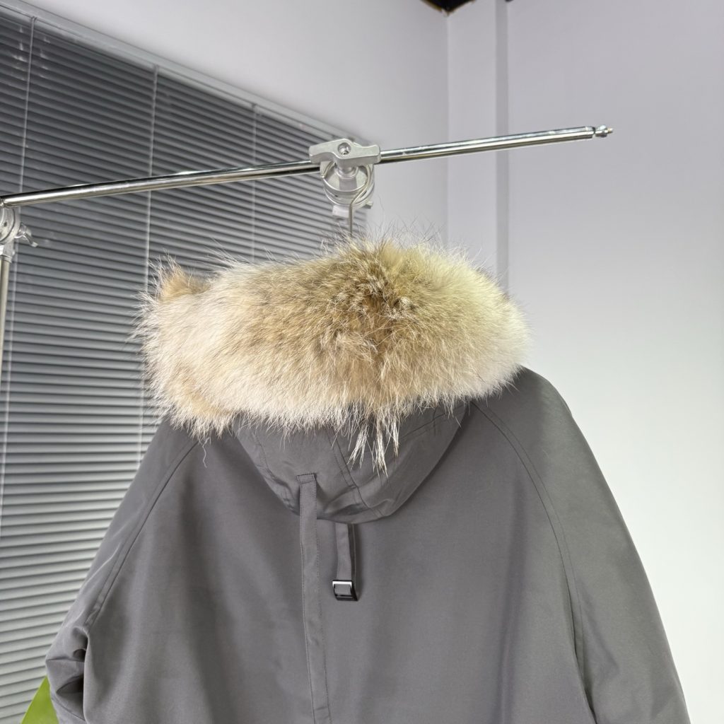 CANADA GOOSE（カナダグース）【超目玉】カナダグース ダウンブレンド ロングコート レディース✨ 防寒 高級 アウター🧥 プレゼント🎁 ギフトに最適💝 - 画像 7