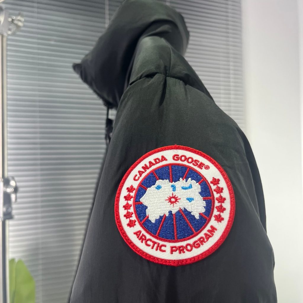 CANADA GOOSE(カナダグース)【超目玉】カナダグース ダウンブレンドコート レディース ロングコート 防寒 アウトドア 🛒🔥❄️🛍️ - 画像 5