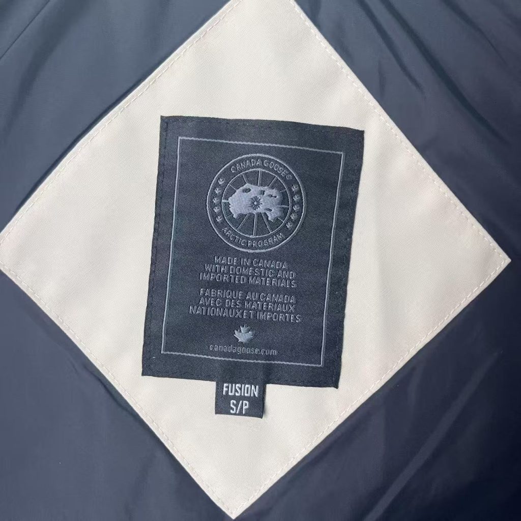 CANADA GOOSE（カナダグース）【超目玉】✨カナダグース ダウンフード付きロングコート レディース 防寒 高級素材🥾🔥🛍️ - 画像 6