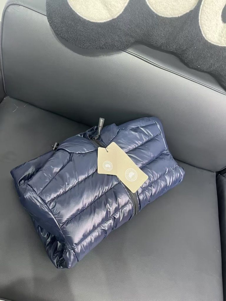 CANADA GOOSE(カナダグース)🛍️✨【】カナダグース ダウンベスト レディース 人気モデル 防寒 アウトドア 🧥👜 - 画像 8