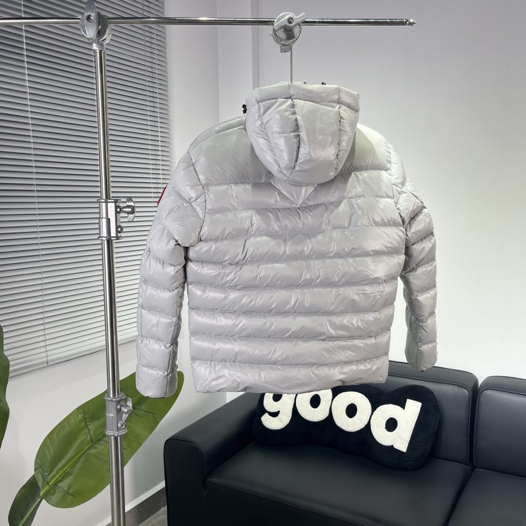 CANADA GOOSE（カナダグース）🛍️✨カナダグース ダウンフード付きロングコート 防寒 レディース 秋冬アウター🧥👜 - 画像 2