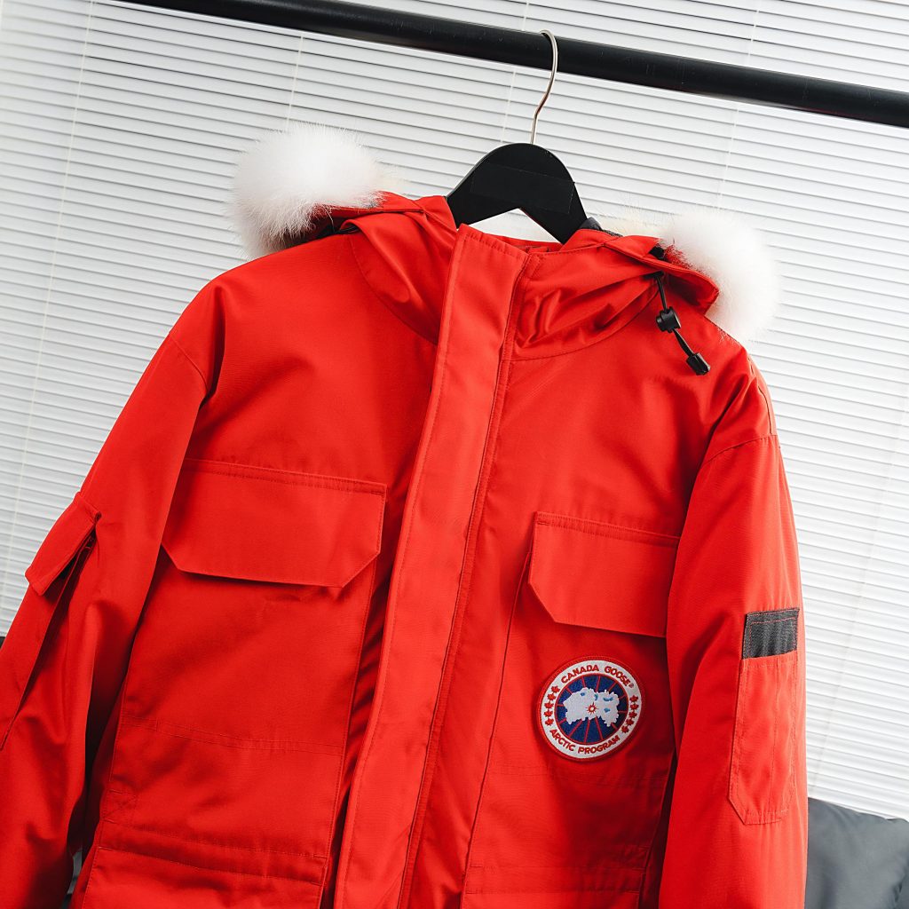 CANADA GOOSE（カナダグース）【超美品】カナダグース ダウンコート レディース ロングコート 防寒 アウトドア 🧥✨🛒🔥 - 画像 7