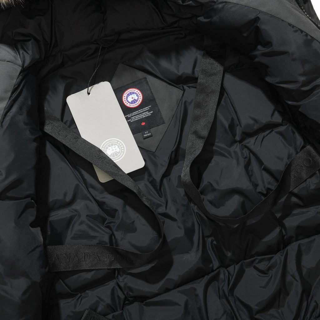 CANADA GOOSE（カナダグース）🛍️✨【】カナダグース ダウンジャケット レディース ロングコート 防寒 アウトドア 高級ブランド 🎿❄️ - 画像 2
