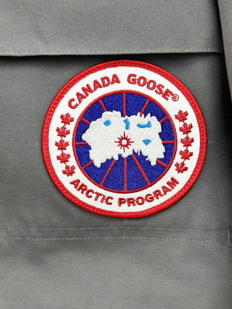 CANADA GOOSE（カナダグース）🖤カナダグース ダウンブレンドコート レディース ロング丈 防寒 アウター👜 秋冬 高級ダウンジャケット✨ - 画像 5