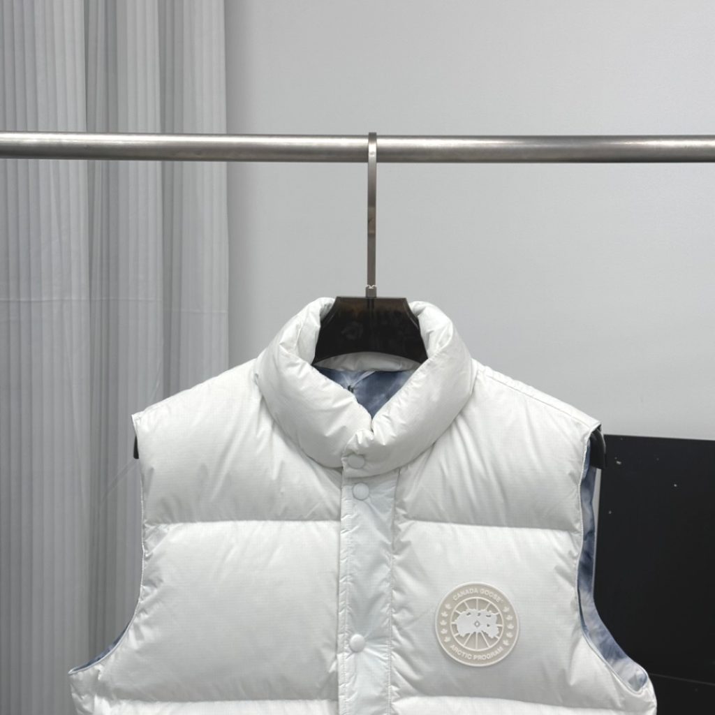 CANADA GOOSE（カナダグース）🛍️✨カナダグース ダウンフード付きロングコート レディース 秋冬必須アイテム🎯🧥 - 画像 2