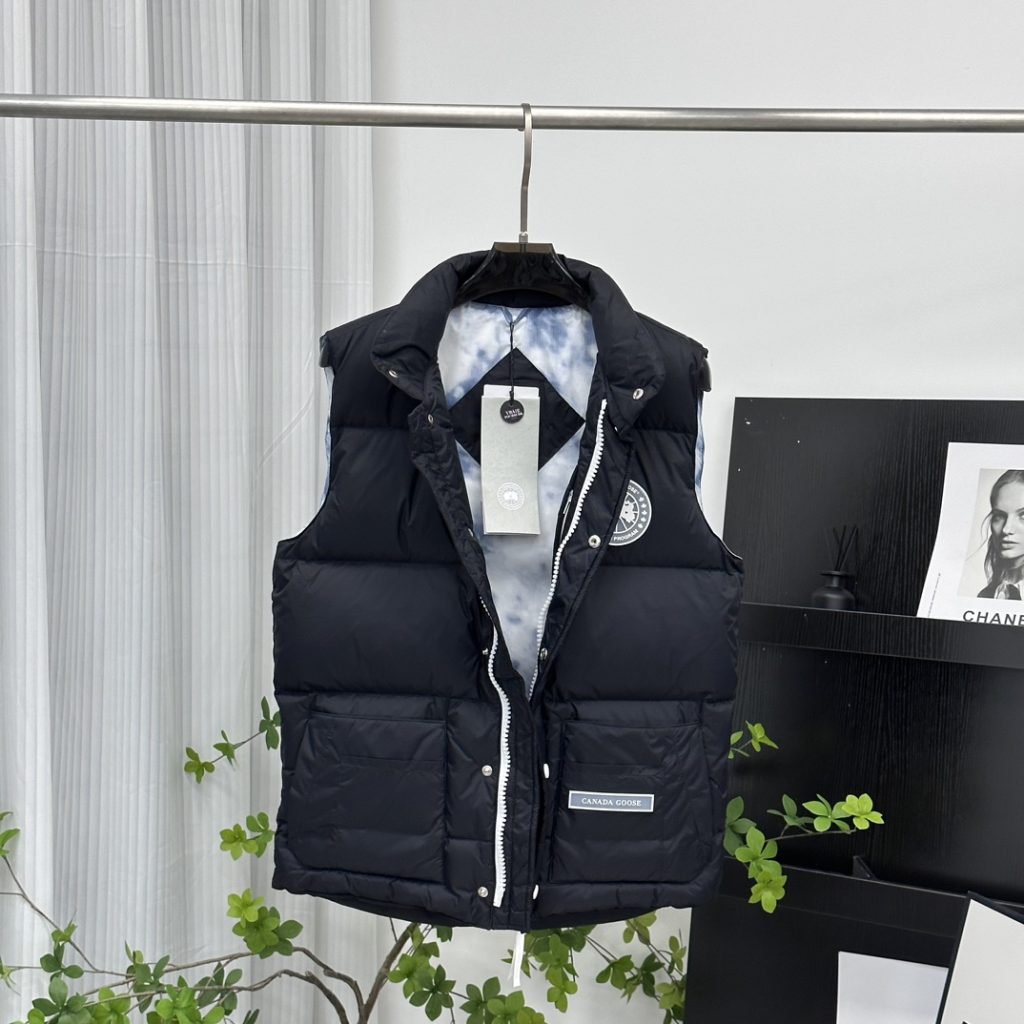CANADA GOOSE（カナダグース）🛍️✨【】カナダグース ダウンベスト レディース 人気モデル 防寒 軽量 プレゼントに最適🎁🧥 - 画像 6
